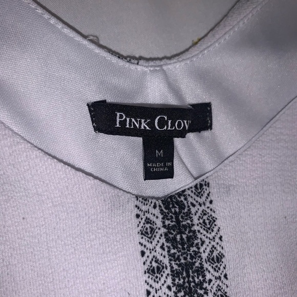 Cute top - Picture 3 of 3